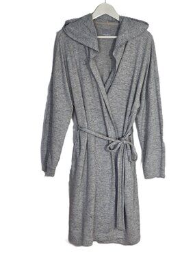 Simons Miiyu gray hooded robe with pockets